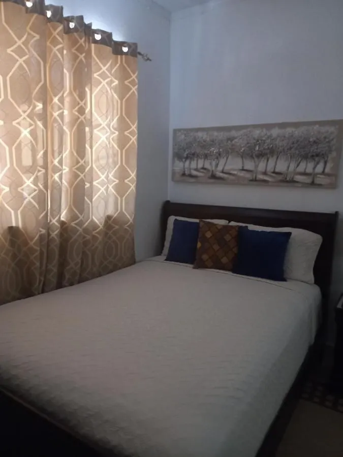 A Taste Of Paradise - Vacation Rentals Close To Us Embassy & Restaurants ナッソー